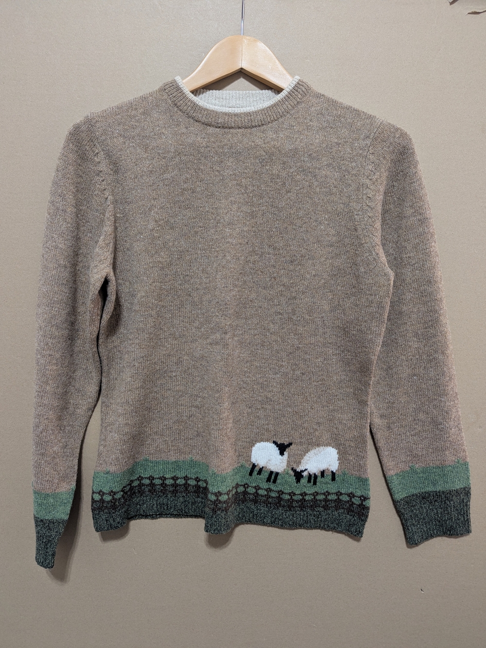 Woolrich Lambswool Grazing Sheep Sweater Pullover Knit Cabin Small Womens Brown
